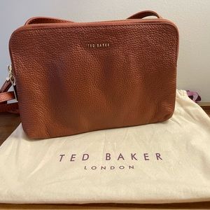 TED BAKER - Pebbled Leather Double Zip Cross Body Bag
